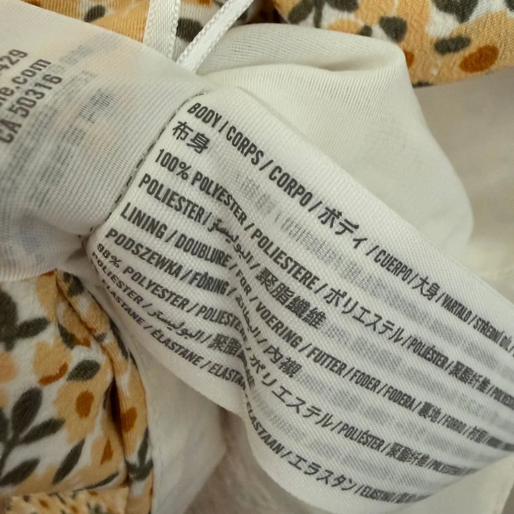 Abercrombie & Fitch Yellow Floral Puff Sleeve Smocked Back Top NWT XS - Picture 3 of 6